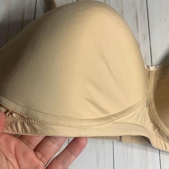 Catherine’s Intimates Full Coverage Bra 46C - Picture 2 of 5